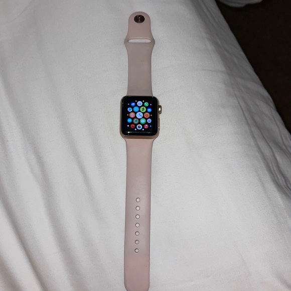 Apple Watch Series 3 Cellular 38mm ピンク① 時計 Applewatch